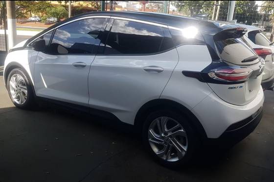 CHEVROLET BOLT EV 66 KW PREMIER ELÉTRICO CHEVROLET BOLT EV 66 KW PREMIER ELÉTRICO